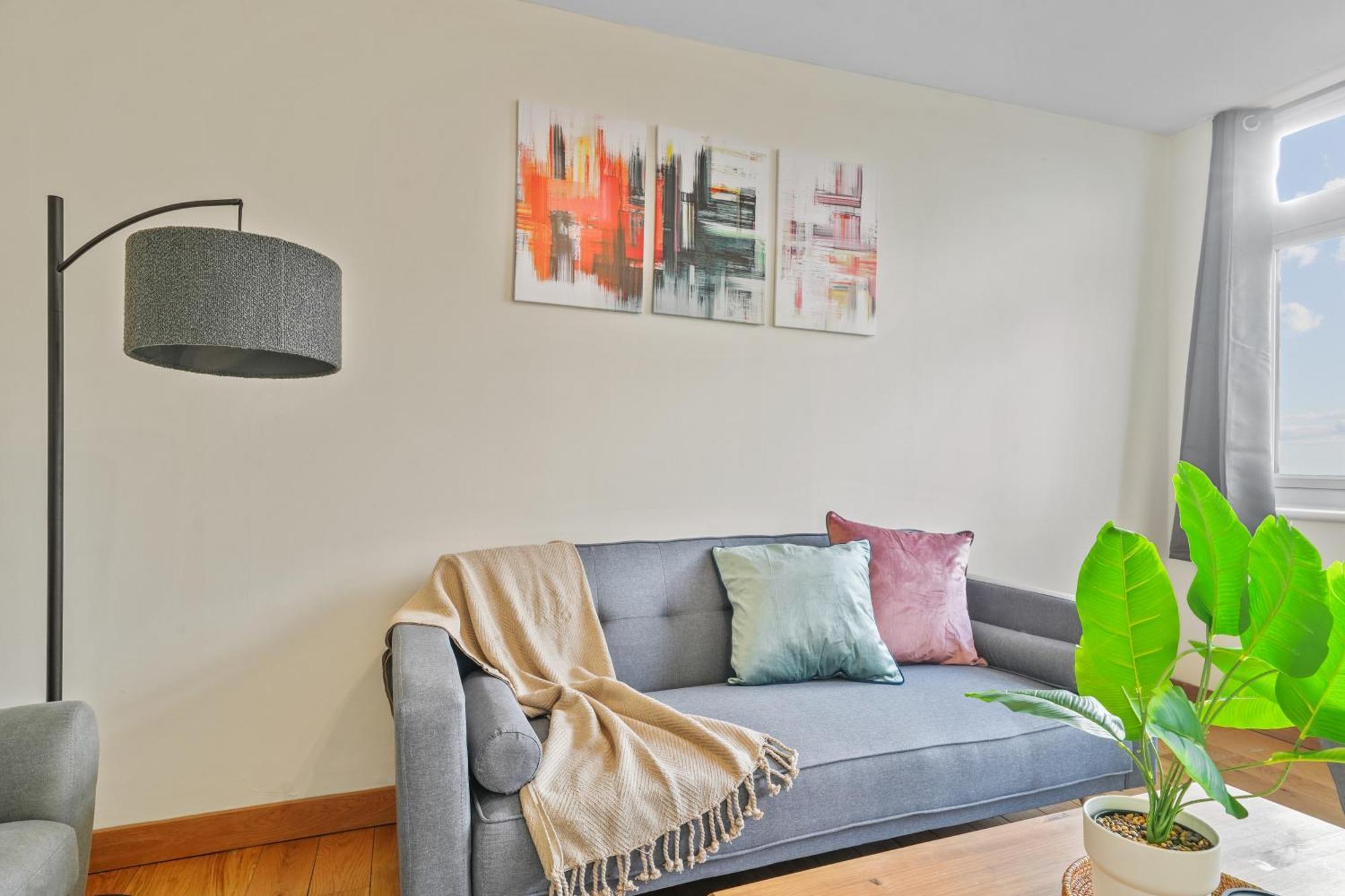 Premier Shepherds Bush Westfields Penthouse